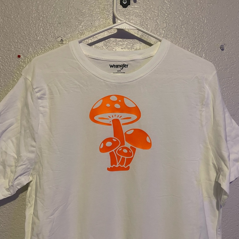Wrangler White Tee with Orange Mushroom Graphic